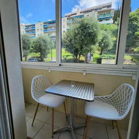 アパート Au Calme A Proximite Du Port, De La Vieille De , De La Promenade Des