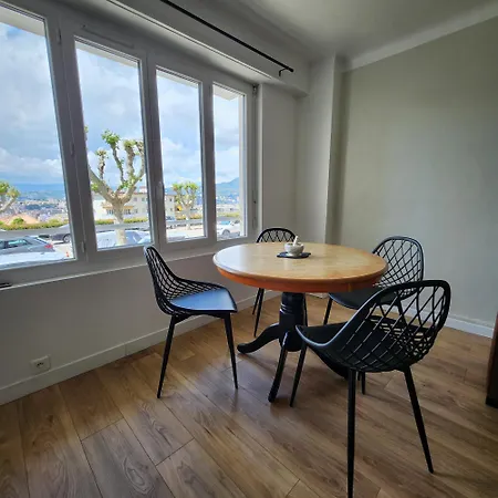 アパート Au Calme A Proximite Du Port, De La Vieille De , De La Promenade Des ニース